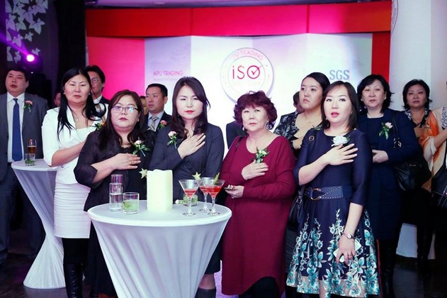 АПУ Трейдинг компани Олон улсын ISO 9001:2008 стандартын батламж гардан авлаа